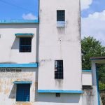 পড়ুয়া ও শিক্ষক সংকটে ধুঁকছে সরকারি বিদ্যালয়