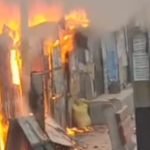যাদবপুর (বাঘাযতীন) স্টেশনে ভয়াবহ আগুন, পুড়ে ছাই একাধিক দোকান