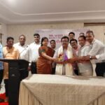 নবনির্বাচিত চুঁচুড়ার বিধায়ক সুবীর নাগকে সংবর্ধনা দিল হুগলি অ্যাসোসিয়েশন অফ কমার্স